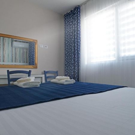 Blue Eye Apartment Sarande Luaran gambar